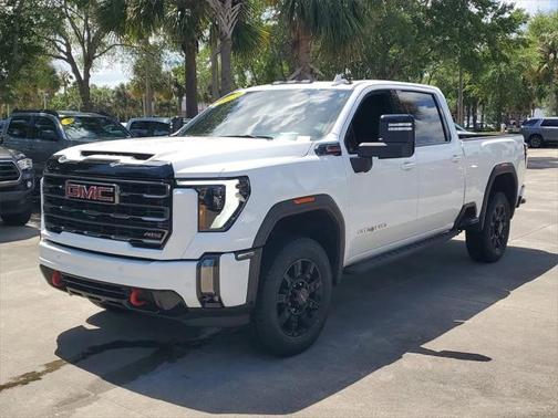 2024 GMC Sierra 2500 AT4