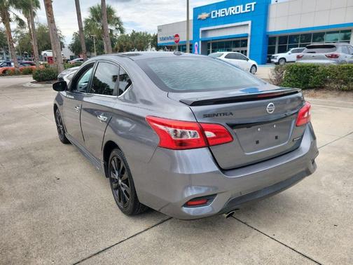 Gun Metallic 2018 Nissan Sentra SR