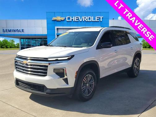 2025 Chevrolet Traverse LT