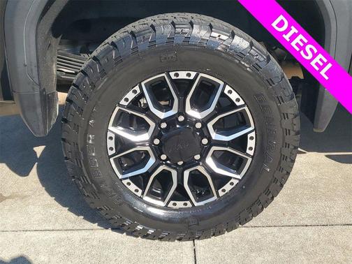 2022 GMC Sierra 2500 AT4