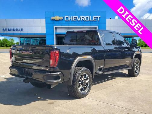 2022 GMC Sierra 2500 AT4