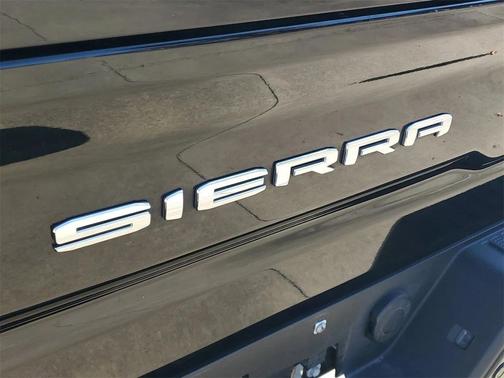 2022 GMC Sierra 2500 AT4