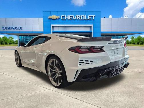 Arctic White 2026 Chevrolet Corvette Z06