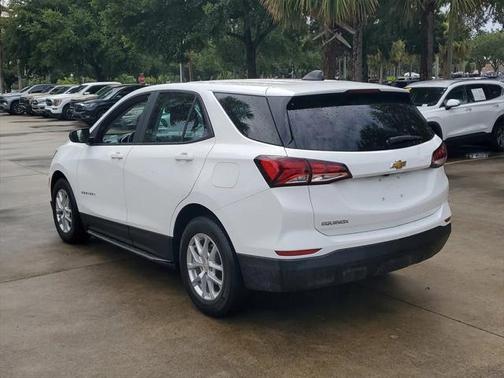 2022 Chevrolet Equinox LS