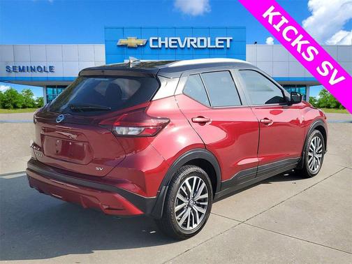 2021 Nissan Kicks SV