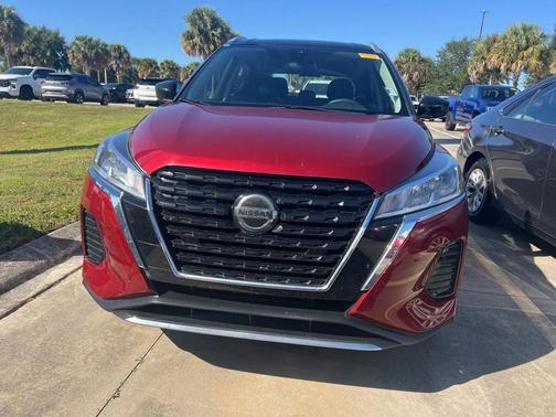 2021 Nissan Kicks SV