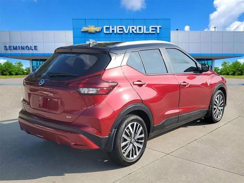 2021 Nissan Kicks SV