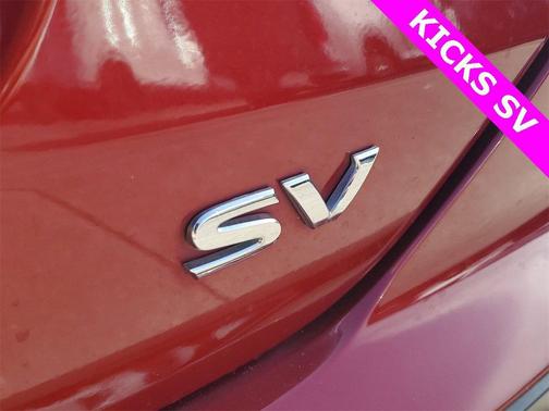 2021 Nissan Kicks SV