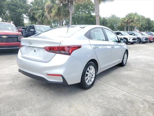 2022 Hyundai Accent SEL