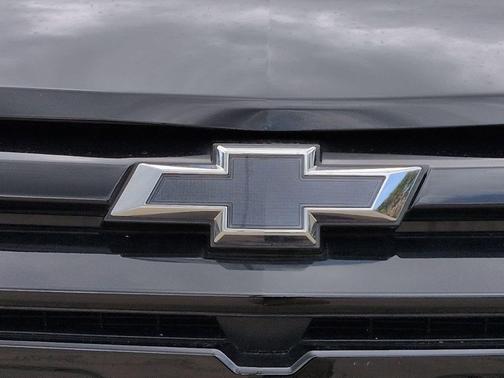 Black 2024 Chevrolet Blazer L