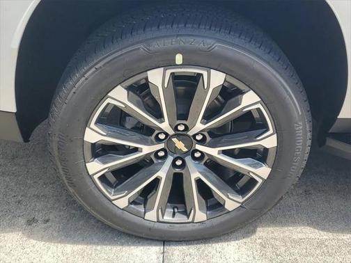 2025 Chevrolet Suburban 2WD High Country