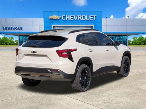 White Sands 2026 Chevrolet Trax FWD ACTIV