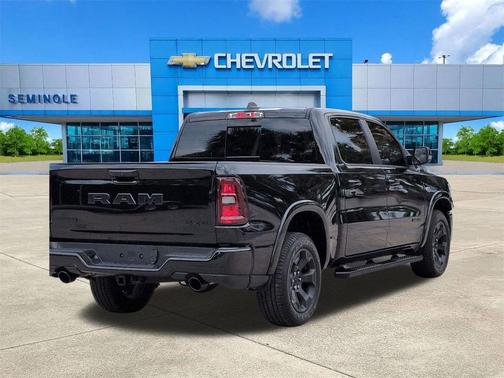 Diamond Black Crystal Pearlcoat 2026 RAM 1500 Big Horn/Lone Star