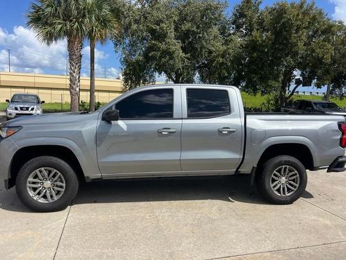 Sterling Gray Metallic 2026 Chevrolet Colorado LT