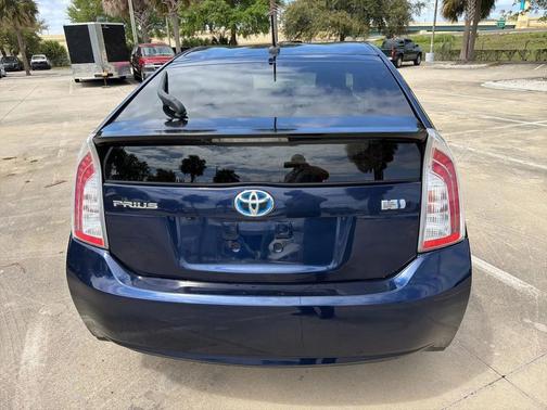 2013 Toyota Prius Three