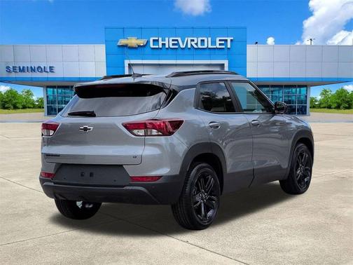 Sterling Gray Metallic 2026 Chevrolet Trailblazer LT