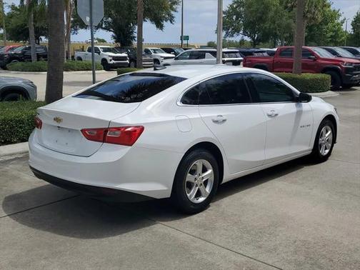 2022 Chevrolet Malibu 1LS
