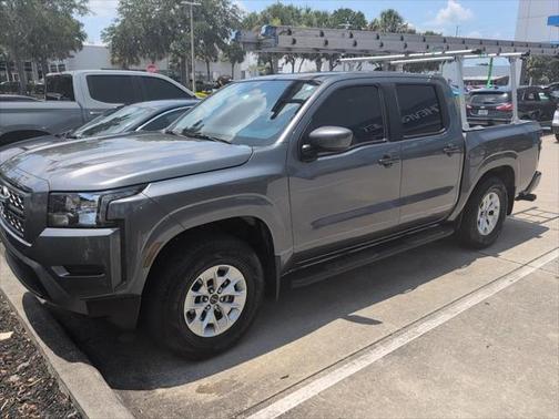 2024 Nissan Frontier SV