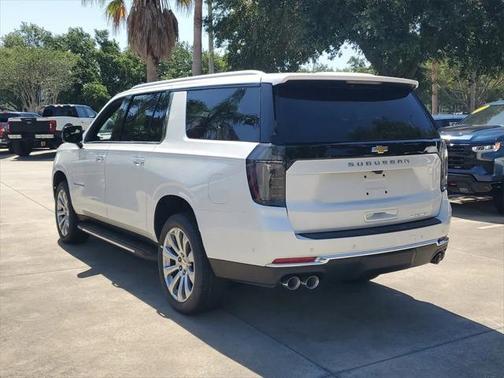 2025 Chevrolet Suburban Premier