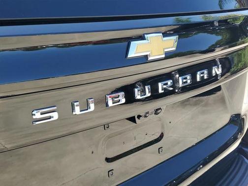 2025 Chevrolet Suburban 4WD High Country