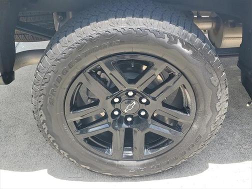 2024 Chevrolet Silverado 1500 Custom Trail Boss