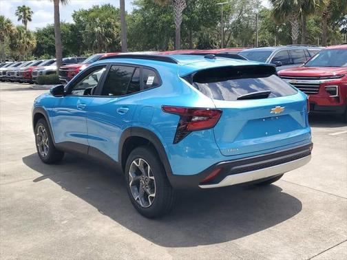 2025 Chevrolet Trax LT