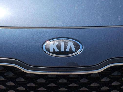 Pacific Blue 2018 Kia Sportage LX
