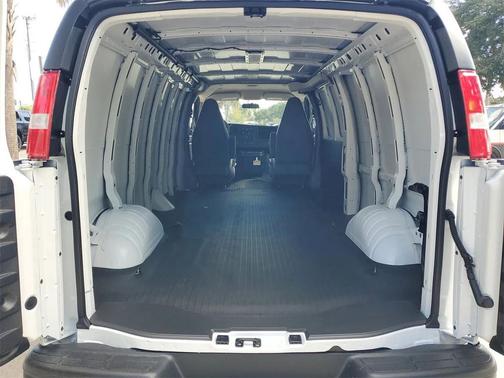 2025 Chevrolet Express 2500 RWD 2500 Extended Wheelbase WT