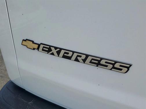 2025 Chevrolet Express 2500 RWD 2500 Extended Wheelbase WT