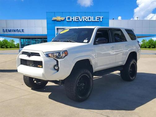 2022 Toyota 4Runner SR5
