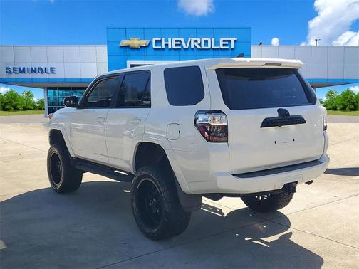 2022 Toyota 4Runner SR5