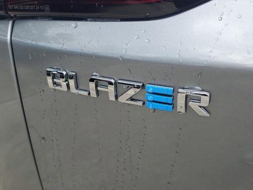 2025 Chevrolet Blazer EV eAWD LT