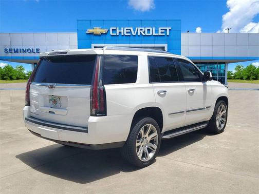 2016 Cadillac Escalade Luxury