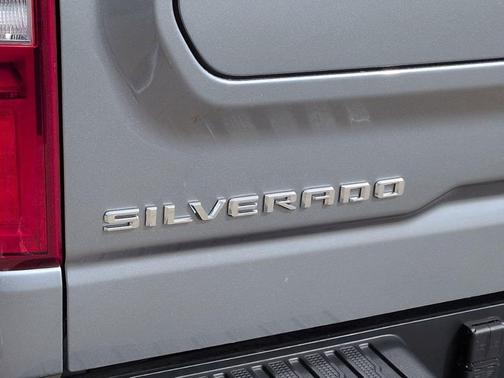 Sterling Gray Metallic 2025 Chevrolet Silverado 1500 High Country