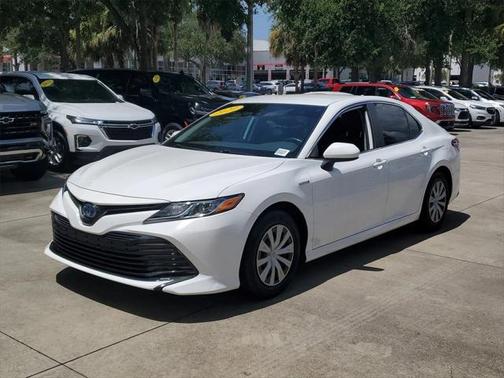 2020 Toyota Camry LE