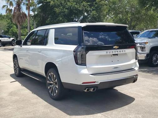 2025 Chevrolet Suburban 2WD High Country