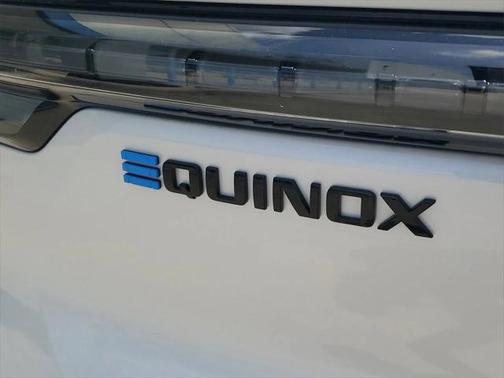 2025 Chevrolet Equinox EV RS