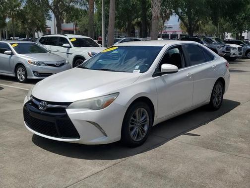 2017 Toyota Camry XLE