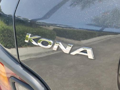 2021 Hyundai KONA SEL Plus