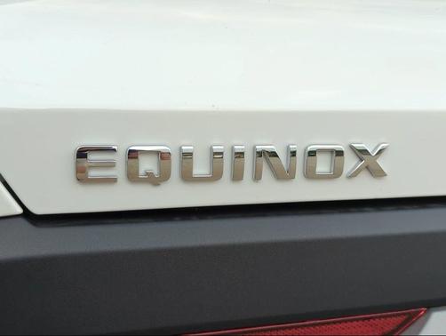 Summit White 2027 Chevrolet Equinox 1LT