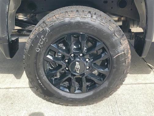 2026 Chevrolet Silverado 2500 Custom