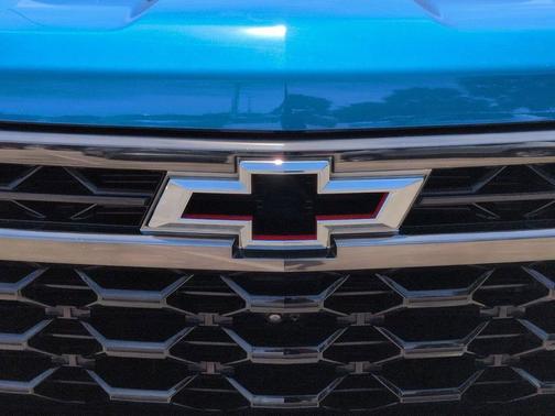 Glacier Blue Metallic 2023 Chevrolet Silverado 1500 ZR2