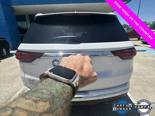2022 Chevrolet Traverse High Country