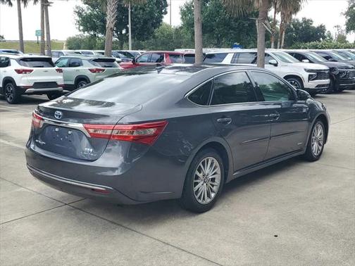 2018 Toyota Avalon Hybrid XLE Plus