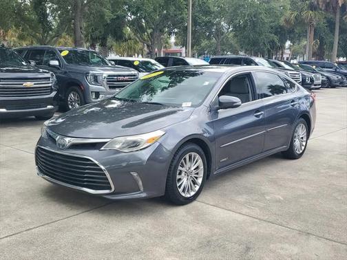 2018 Toyota Avalon Hybrid XLE Plus