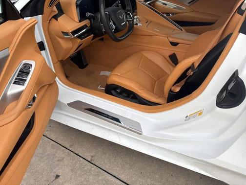 2020 Chevrolet Corvette Stingray w/3LT