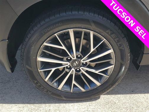 2021 Hyundai TUCSON SEL