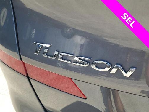 2021 Hyundai TUCSON SEL