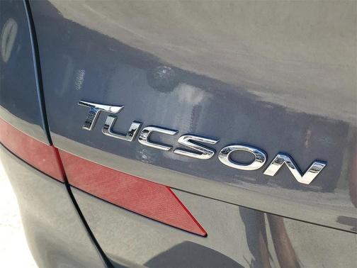 2021 Hyundai TUCSON SEL