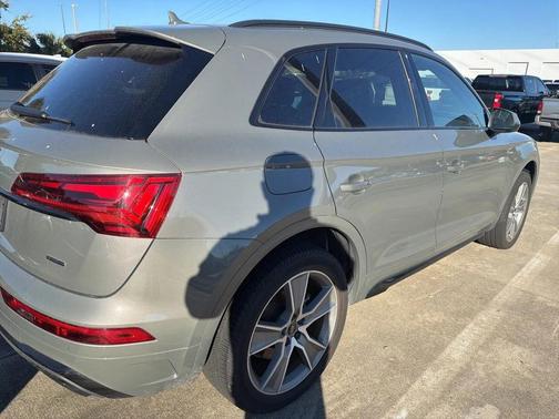 2025 Audi Q5 45 S line Premium